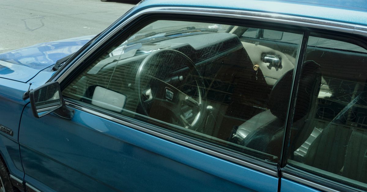 Cosigning a Car Loan: How Lenders Judge It and What You Risk