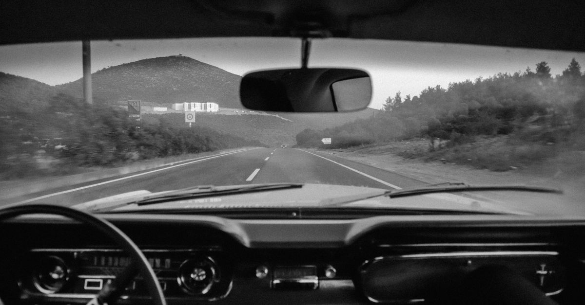 Dealer-Arranged Car Financing: How the Rate Markup Works
