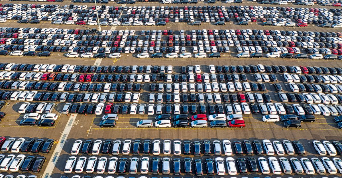 Rolling an Old Car Loan Into a New One: The Real Cost
